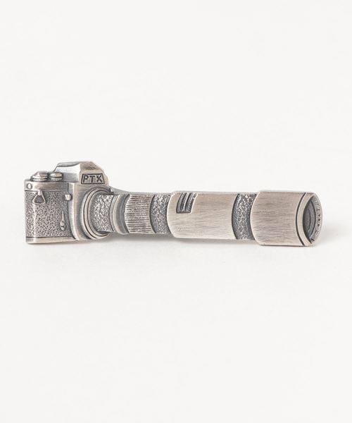 ADPOSION(アドポーション)の「【WEB店限定】カメラ タイピン