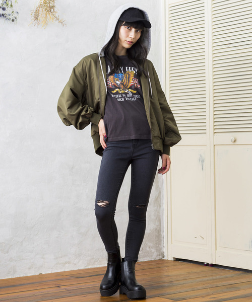 WEGO(ウィゴー)の「WEGO/フード付きMA-1(MA-1・レディース・ブラック/カーキ/ライトピンク/パープル・FREE)」の8枚目の写真