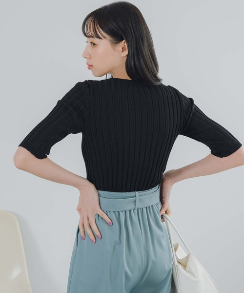 fifth(フィフス)の「フィットニット5分袖クルーネック(ニット/セーター・レディース・グリーン系その他/ホワイト/ライトグレー/ブラック/ネイビー/モカ/オレンジ/ボルドー/グリーン/ブラウン・MEDIUM)」の16枚目の写真