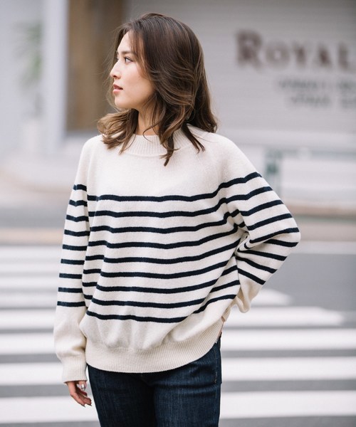 Munich（ミューニック）の「ラムウールボーダーニットハイネックプルオーバー（ニット/セーター・レディース・ブラック/アイボリー/ブラウン・FREE）」の21枚目の写真
