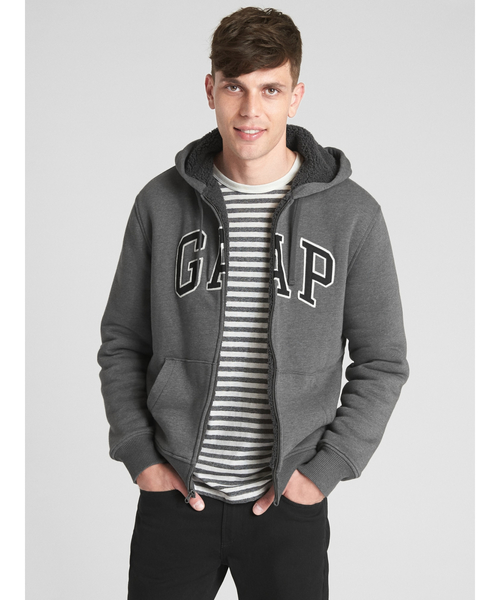GAP(ギャップ)の「ボアライニング ロゴフルジップ フーディー(パーカー・メンズ・ライトグレー/ネイビー/ヘザーグレー・S/M/L/XL/XS)」の2枚目の写真