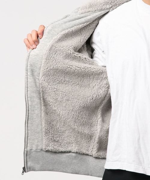 GAP(ギャップ)の「ボアライニング ロゴフルジップ フーディー(パーカー・メンズ・ライトグレー/ネイビー/ヘザーグレー・S/M/L/XL/XS)」の8枚目の写真