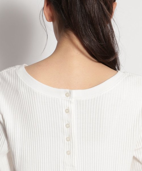 niko and...（ニコアンド）の「[DAILY SERIES]リブ2WAYヘンリーネックプルオーバー（ニット/セーター・レディース・ブラック/オフホワイト/カーキ/ピンク・MEDIUM/LARGE）」の16枚目の写真