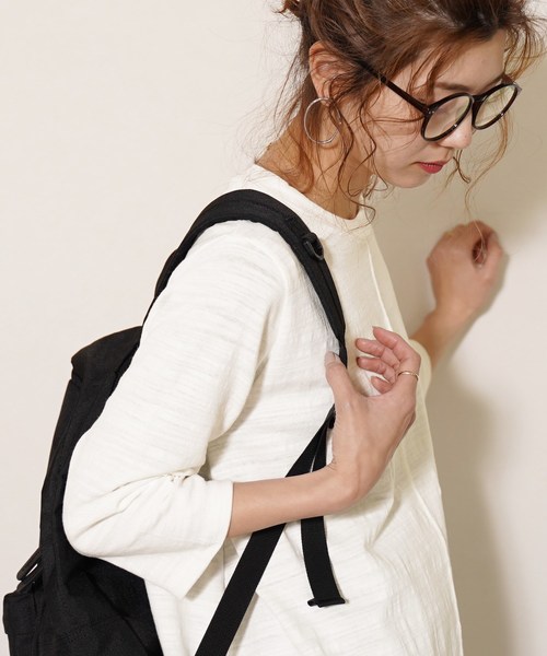 reca（レカ）の「フロントデザイン ゆるシルエットチュニックワンピース（ワンピース・レディース・ブラック/オフホワイト/ピンク/マスタード/モカ・FREE）」の16枚目の写真