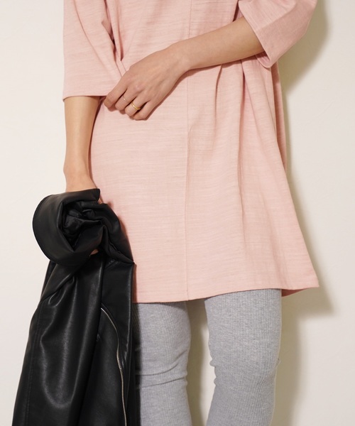 reca（レカ）の「フロントデザイン ゆるシルエットチュニックワンピース（ワンピース・レディース・ブラック/オフホワイト/ピンク/マスタード/モカ・FREE）」の17枚目の写真