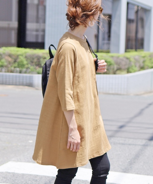 reca（レカ）の「フロントデザイン ゆるシルエットチュニックワンピース（ワンピース・レディース・ブラック/オフホワイト/ピンク/マスタード/モカ・FREE）」の8枚目の写真