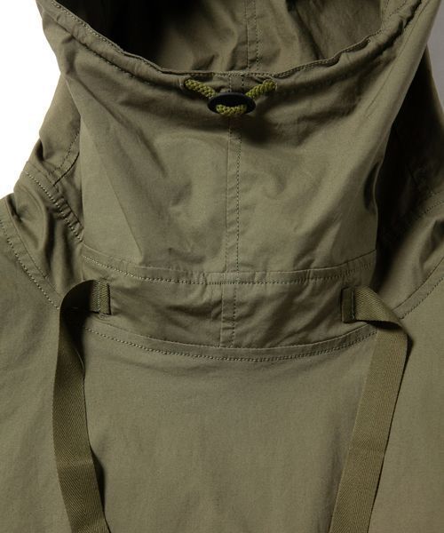 68&brothers（シックスティエイトアンドブラザーズ）の「Utility Hooded（ミリタリージャケット・メンズ・ベージュ/ネイビー/オリーブ・MEDIUM/LARGE/X-LARGE）」の6枚目の写真