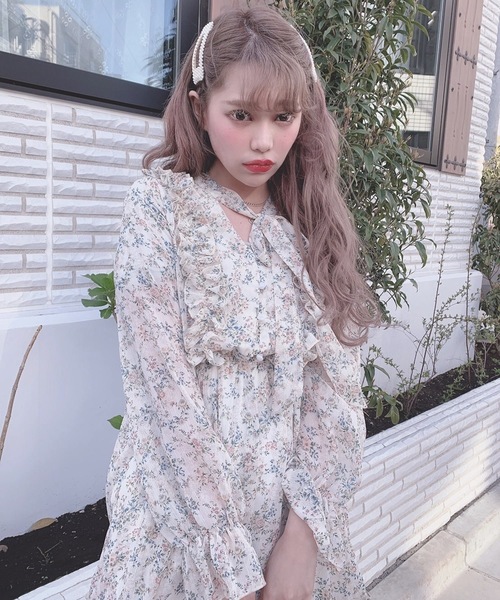 Swankiss(スワンキス)の「SK flower frill O/P(ワンピース・レディース・ホワイト/サックスブルー/ピンク・FREE)」の6枚目の写真