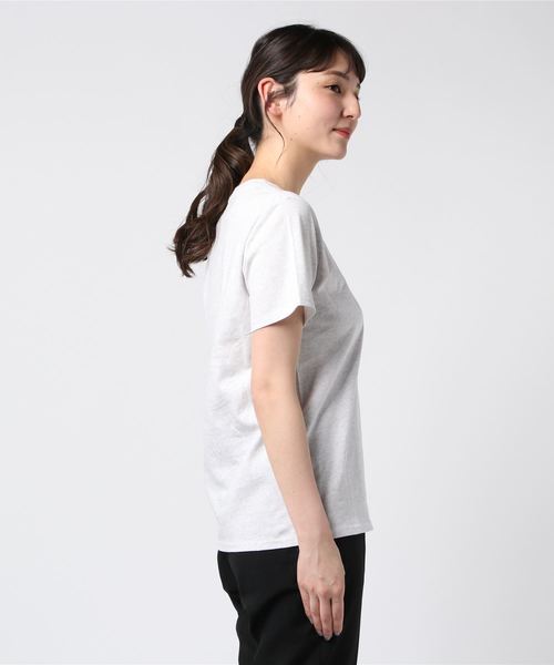 go slow caravan(ゴースローキャラバン)の「汗染み防止 杢天竺詩集SS TEE CHILLI W(Tシャツ/カットソー・レディース・オートミール・FREE)」の2枚目の写真