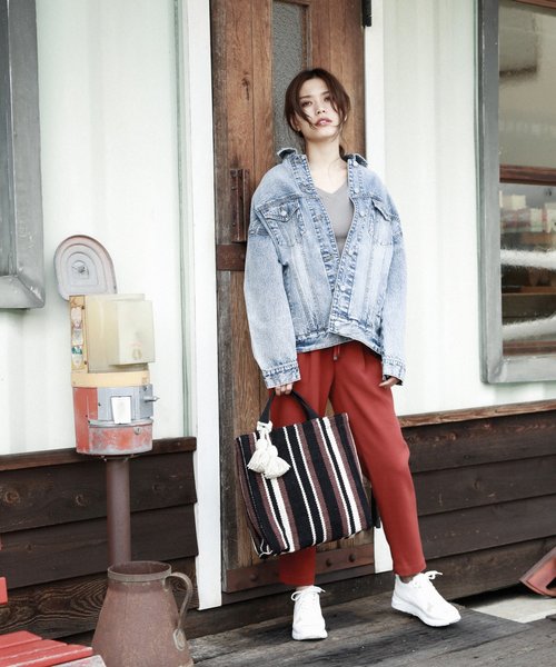 BAYFLOW（ベイフロー）の「BIGシルエットGジャン（デニムジャケット・レディース・ブラック/ブルー・FREE）」の9枚目の写真