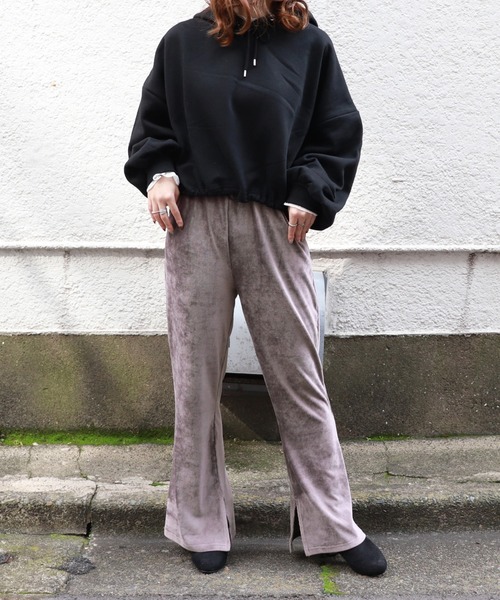 PairPair（ペアペア）の「ベロアスリット入りフレアパンツ（その他パンツ・レディース・ブラック/その他/ブラウン系その他・FREE）」の7枚目の写真