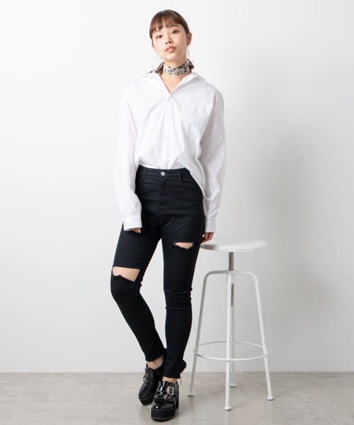 WEGO（ウィゴー）の「WEGO/ダメージハイウエストスキニーパンツ（デニムパンツ・レディース・ブラック/インディゴブルー/コバルトブルー/ブラック系その他・MEDIUM/LARGE/SMALL）」の19枚目の写真