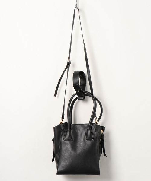 DouDou(ドゥドゥ)の「サイドジップトートバッグ(ショルダーバッグ・レディース・ブラウン/ブラック/グレイッシュベージュ・FREE)」の1枚目の写真