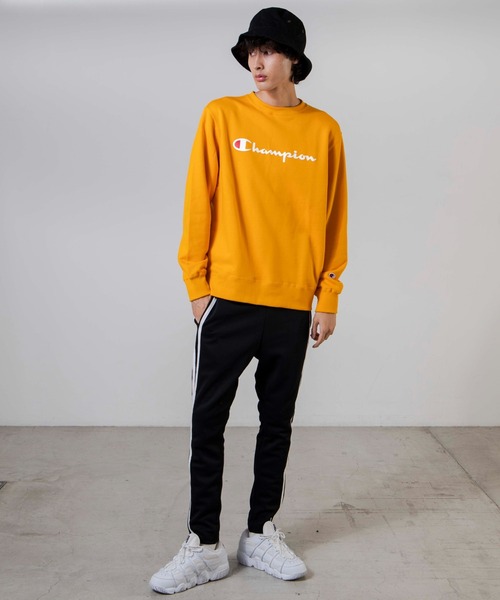 Champion（チャンピオン）の「WEGO/Champion 裏毛ロゴプルオーバー（スウェット・メンズ・ブラック/イエロー・MEDIUM/LARGE/X-LARGE）」の6枚目の写真