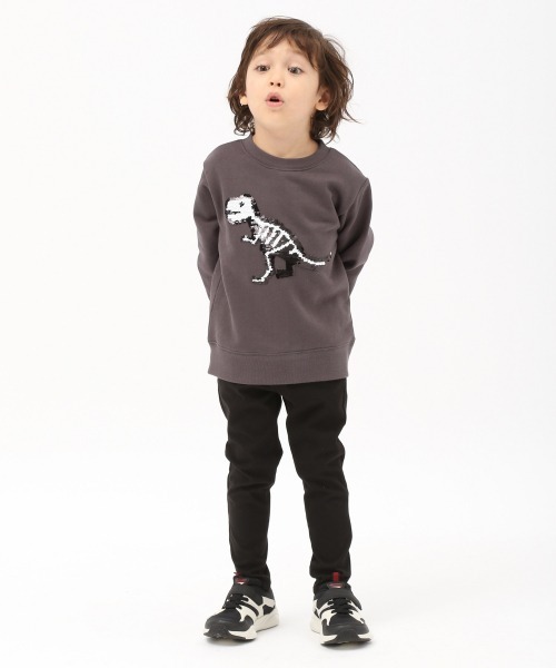 GLOBAL WORK（グローバルワーク）の「【キッズ】グラフィッククルースウェット/885360（スウェット・キッズ・チャコールグレー/スカイブルー/ブラック/ダークブラウン/ベージュ/カーキ/ライトグリーン/その他/ダークグレー/ワインレッド/アイボリー/グレー系その他/ブルー系その他/ブラック系その他/ベージュ系その他3/ダークグリーン/グレー系その他6/ライトブルー・110cm/100cm/120cm/130cm/140cm）」の20枚目の写真