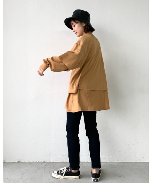 Auntie Rosa Holiday（アンティローザホリデー）の「2WAYリバーシブルレイヤードロンTEE（Tシャツ/カットソー・レディース・チャコールグレー/ベージュ・FREE）」の4枚目の写真