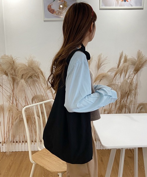 STYLEBLOCK(スタイルブロック)の「肩リボンデザイン無地トートバッグ(トートバッグ・レディース・ミント/イエロー/ピンク/ブラック/ホワイト・FREE)」の6枚目の写真