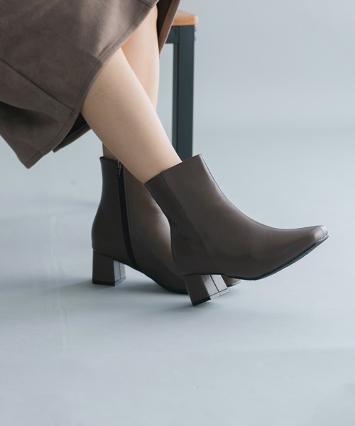 prose verse(プロズヴェール)の「スクエアトゥミドル丈ブーツ(ブーツ・レディース・ブラック/モカ/アイボリー/ブラウン・SMALL/MEDIUM/LARGE/LL)」の4枚目の写真