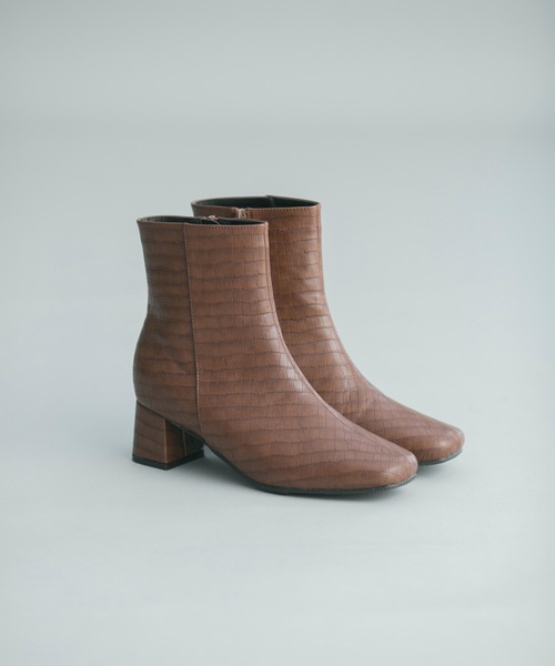 prose verse(プロズヴェール)の「スクエアトゥミドル丈ブーツ(ブーツ・レディース・ブラック/モカ/アイボリー/ブラウン・SMALL/MEDIUM/LARGE/LL)」の16枚目の写真