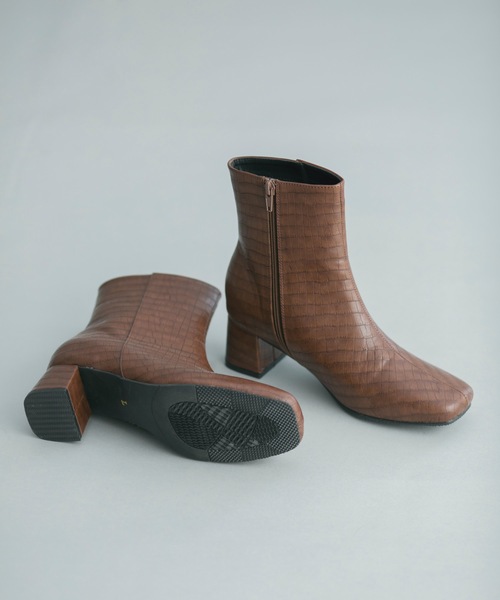 prose verse(プロズヴェール)の「スクエアトゥミドル丈ブーツ(ブーツ・レディース・ブラック/モカ/アイボリー/ブラウン・SMALL/MEDIUM/LARGE/LL)」の19枚目の写真