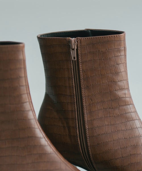 prose verse(プロズヴェール)の「スクエアトゥミドル丈ブーツ(ブーツ・レディース・ブラック/モカ/アイボリー/ブラウン・SMALL/MEDIUM/LARGE/LL)」の22枚目の写真