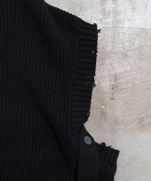 MAISON SPECIAL(メゾンスペシャル)の「《ユニセックスアイテム》バルーンコットンプライムオーバーサイドスリットクラッシュベスト 【MAISON SPECIAL/メゾンスペシャル】(ベスト・メンズ・オフホワイト/ブラック/ラベンダー・44/46)」の6枚目の写真