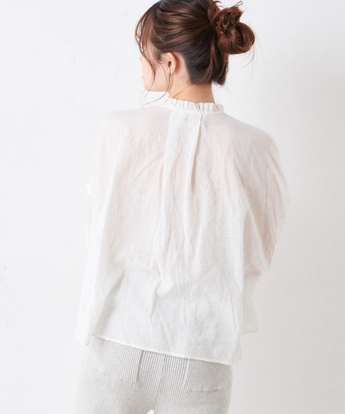 PUAL CE CIN（ピュアルセシン）の「綿ポリウレタンシャーリング襟フリルブラウス（シャツ/ブラウス・レディース・その他3/その他2/オフホワイト/その他1・FREE）」の9枚目の写真