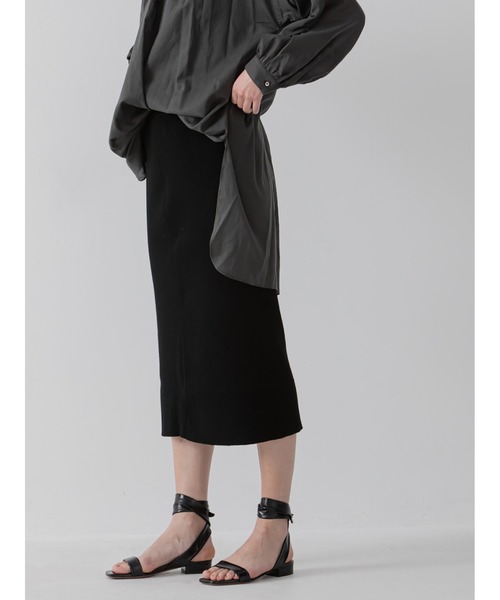 enchainement（アンシェヌマン）の「Knit Skirt（スカート・レディース・ベージュ/ブラック・1/2）」の2枚目の写真