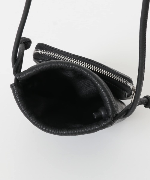 URBAN RESEARCH（アーバンリサーチ）の「マルチモバイルバッグ（ショルダーバッグ・レディース・ブラック/ベージュ系その他・-）」の12枚目の写真