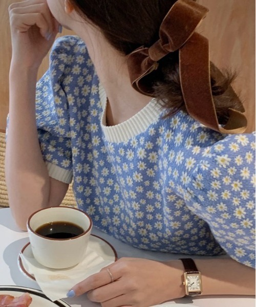 SONA（ソナ）の「SONYUNARA フラワーパターン半袖ニット（Tシャツ/カットソー・レディース・ブラック/ブルー/パープル・FREE）」の13枚目の写真