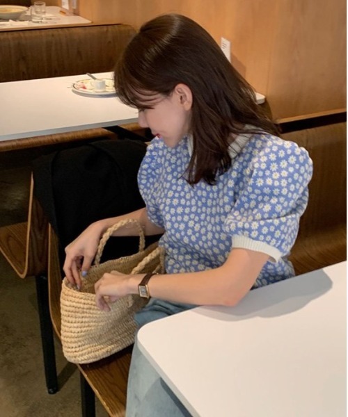 SONA（ソナ）の「SONYUNARA フラワーパターン半袖ニット（Tシャツ/カットソー・レディース・ブラック/ブルー/パープル・FREE）」の14枚目の写真