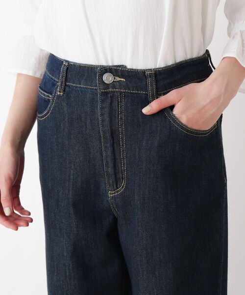 SHOO・LA・RUE(シューラルー)の「◆甘撚セミワイドデニム(デニムパンツ・レディース・ネイビー/ブルー・02/03)」の6枚目の写真
