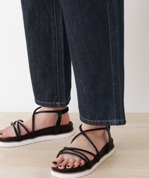 SHOO・LA・RUE(シューラルー)の「◆甘撚セミワイドデニム(デニムパンツ・レディース・ネイビー/ブルー・02/03)」の8枚目の写真