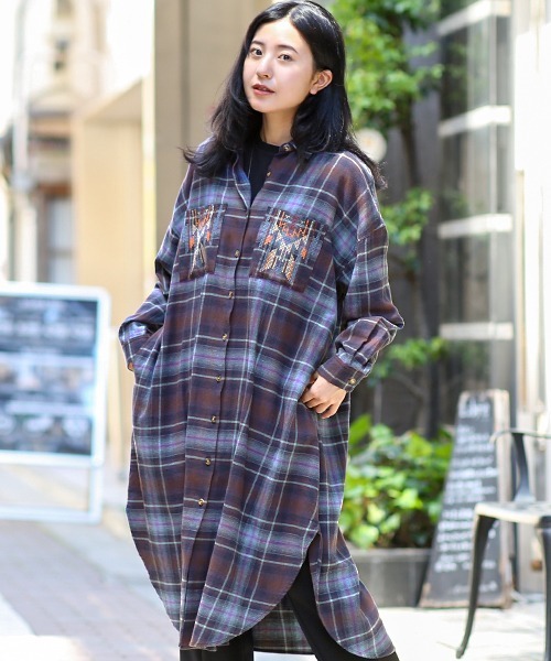 チチカカ（チチカカ）の「チェッククロス刺繍ワンピース（ワンピース・レディース・アイボリー/ブルー/ネイビー・FREE）」の7枚目の写真