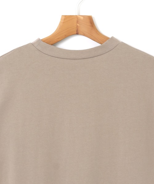 andme(アンドミー)の「コットン天竺半袖モックネックTシャツ(Tシャツ/カットソー・レディース・ブラック/オフホワイト/チャコールグレー/グレー系その他/モカ・M)」の16枚目の写真