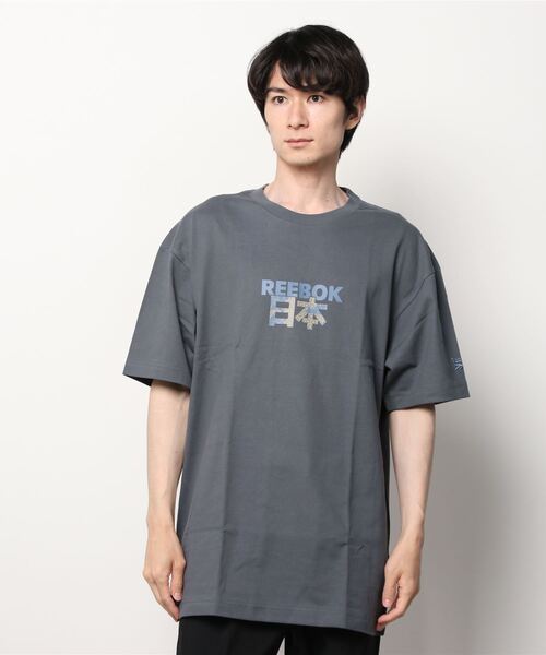 Reebok(リーボック)の「CL TOKYO TEE1(シーエル トーキョー ティー1)(Tシャツ/カットソー・メンズ・ホワイト×ライトグレー/ホワイト/オレンジ・XX-SMALL/XXX-LARGE/MEDIUM/X-SMALL/X-LARGE/SMALL/XX-LARGE/LARGE)」の15枚目の写真