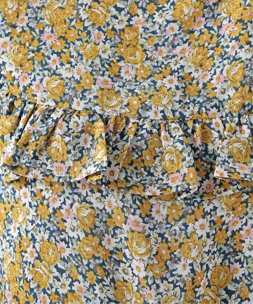 RAY CASSIN（レイカズン）の「花柄スクエアフリルブラウス（シャツ/ブラウス・レディース・パープル/イエロー/グリーン・FREE）」の9枚目の写真