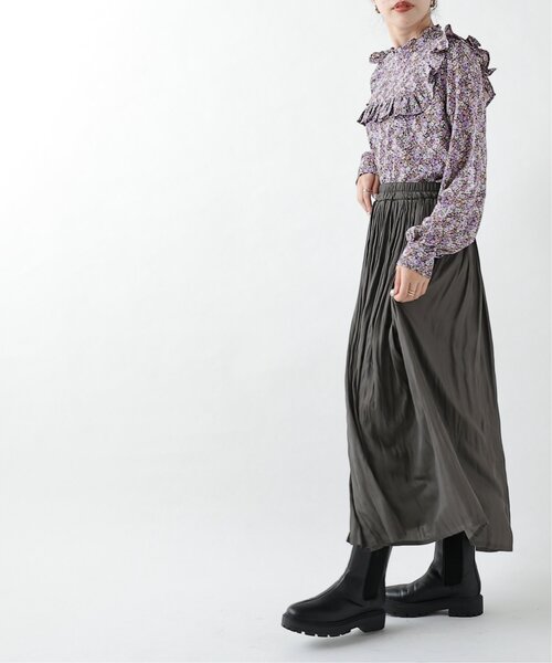 RAY CASSIN（レイカズン）の「花柄スクエアフリルブラウス（シャツ/ブラウス・レディース・パープル/イエロー/グリーン・FREE）」の5枚目の写真