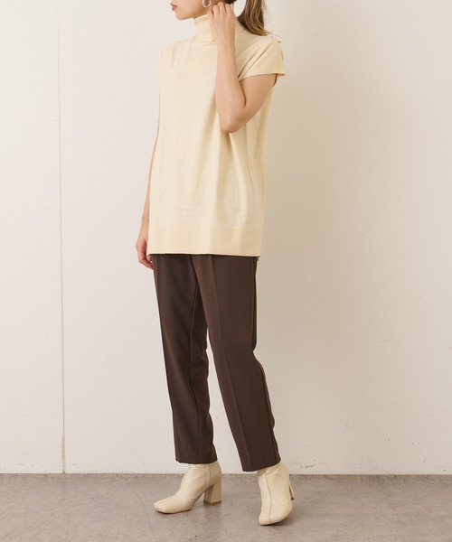 Lui's(ルイス)の「クロスベルトテーパードパンツ(スラックス・レディース・ブラック/ダークブラウン/グリーン・FREE)」の15枚目の写真