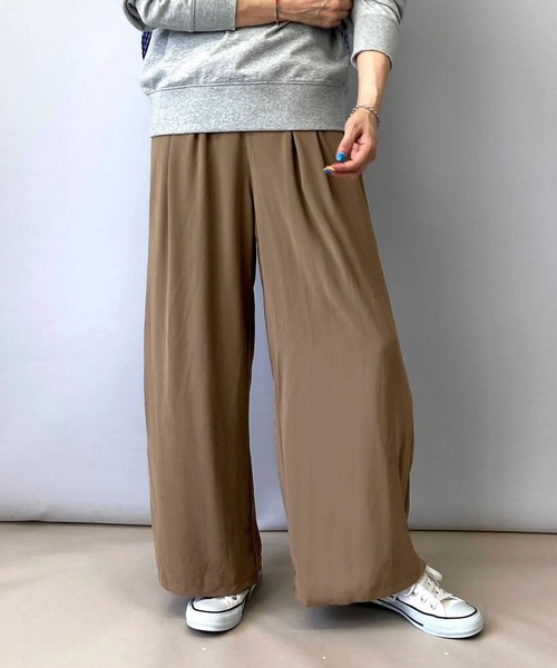 Grand PARK（グランドパーク）の「ジョーゼットイージーパンツ（その他パンツ・レディース・ネイビー/ベージュ/カーキ・FREE）」の2枚目の写真