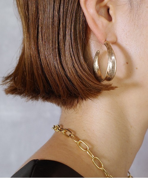 SIGNAL(シグナル)の「【SIGNAL/シグナル】Triomphe Hoop Pierce / トリオンフフープピアス(ピアス(両耳用)・レディース・ゴールド/シルバー・FREE)」の1枚目の写真