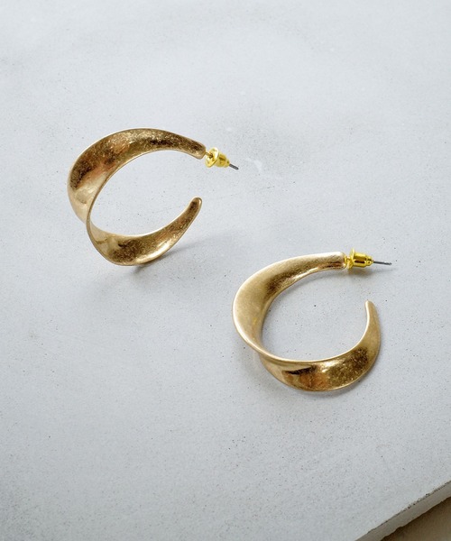 SIGNAL(シグナル)の「【SIGNAL/シグナル】Triomphe Hoop Pierce / トリオンフフープピアス(ピアス(両耳用)・レディース・ゴールド/シルバー・FREE)」の8枚目の写真