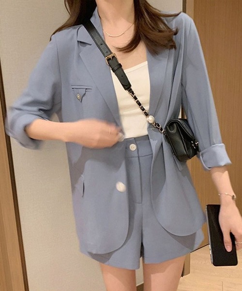 Girly Doll(ガーリードール)の「ジャケット・ショートパンツ2点セットアップ(サロペット/オーバーオール・レディース・ベージュ/ブルー・M/L)」の6枚目の写真