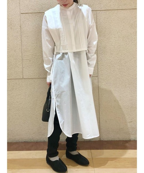 Lugnoncure(ルノンキュール)の「ベストセットワンピース(ワンピース・レディース・オフホワイト/グリーン/チャコール・フリ-)」の2枚目の写真