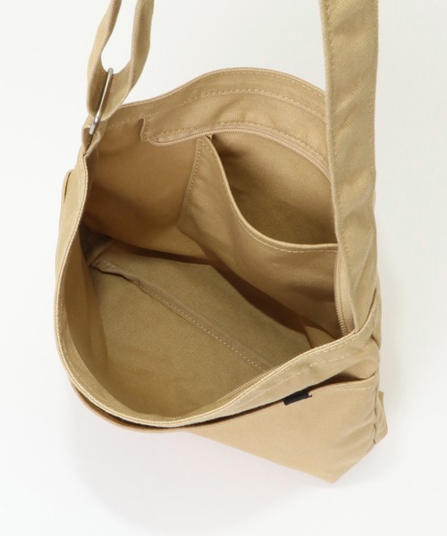 Russell Athletic（ラッセルアスレティック）の「RUSSELL ATHLETIC ラッセルアスレチック ショルダーバッグ