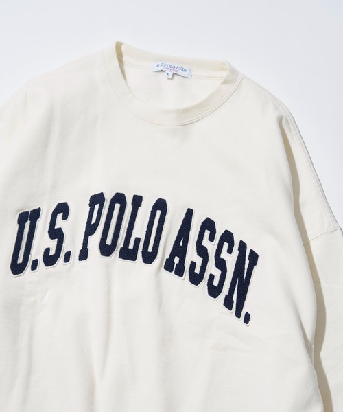 U.S. POLO ASSN.（ユーエスポロアッスン）の「【U.S. POLO ASSN./ユーエスポロアッスン】カレッジロゴサガラ刺繍クルーネックスウェット/ユニセックス/裏起毛（スウェット・メンズ・ブラック/ネイビー/ブラウン/オフホワイト/サックスブルー/グリーン/杢グレー・SMALL/MEDIUM/LARGE）」の2枚目の写真