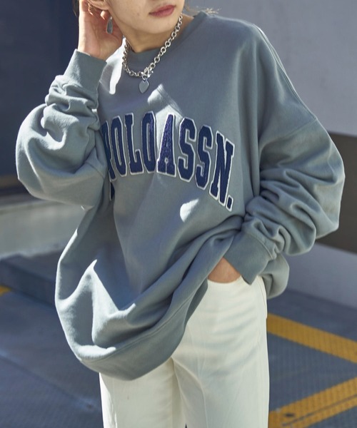 U.S. POLO ASSN.（ユーエスポロアッスン）の「【U.S. POLO ASSN./ユーエスポロアッスン】カレッジロゴサガラ刺繍クルーネックスウェット/ユニセックス/裏起毛（スウェット・メンズ・ブラック/ネイビー/ブラウン/オフホワイト/サックスブルー/グリーン/杢グレー・SMALL/MEDIUM/LARGE）」の9枚目の写真