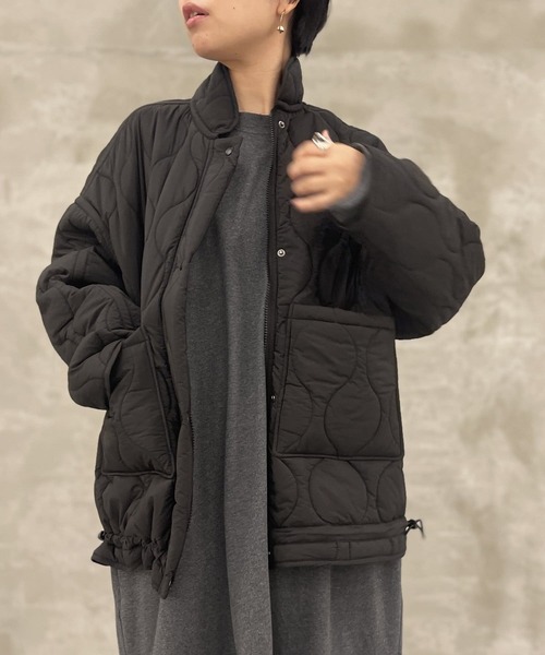 BEARDSLEY（ビアズリー）の「丸みのあるシルエットにかえてたのしめる キルトブルゾン（ブルゾン・レディース・ブラック・FREE）」の3枚目の写真