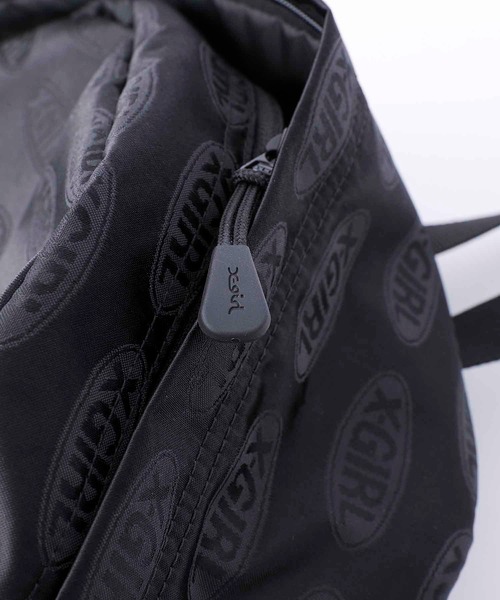 X-girl（エックスガール）の「OVAL LOGO ADVENTURE DAYPACK（バックパック/リュック・レディース・ブラック・ONE SIZE）」の8枚目の写真