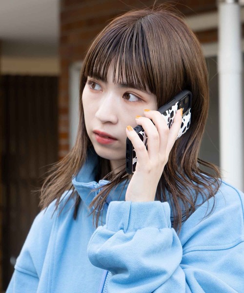 X-girl（エックスガール）の「PUFFER MOBILE CASE for iPhone 12/12 Pro（スマホケース/カバー・レディース・ホワイト/グリーン/ブラック・ONE SIZE）」の13枚目の写真